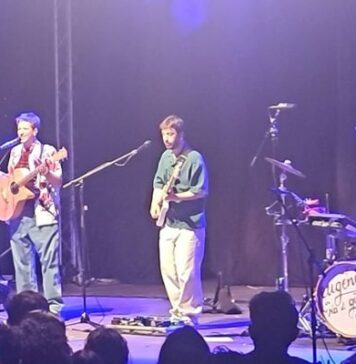 Gli Eugenio in Via di Gioia conquistano Rende: l’onda verde travolge il Mood Summer Festival Gli Eugenio in Via di Gioia conquistano Rende l'onda verde travolge il Mood Summer Festival
