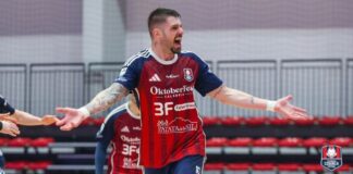 Futsal: Gustavo Bavaresco lascia la Pirossigeno Cosenza dopo 4 stagioni, il ringraziamento del club Gustavo Bavaresco (foto Michele De Marco)