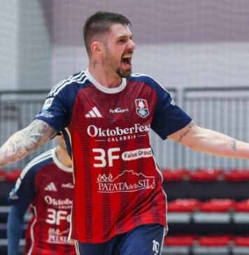 Futsal: Gustavo Bavaresco lascia la Pirossigeno Cosenza dopo 4 stagioni, il ringraziamento del club Gustavo Bavaresco (foto Michele De Marco)