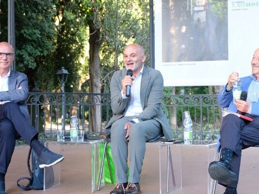Premio Sila, Tommaso Greco: “La pace è già una realtà, da lì dobbiamo partire” Premio Sila Tommaso Greco