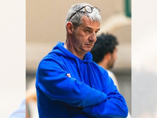 Sergio Carolillo è il nuovo allenatore della Pirossigeno Cosenza Basket