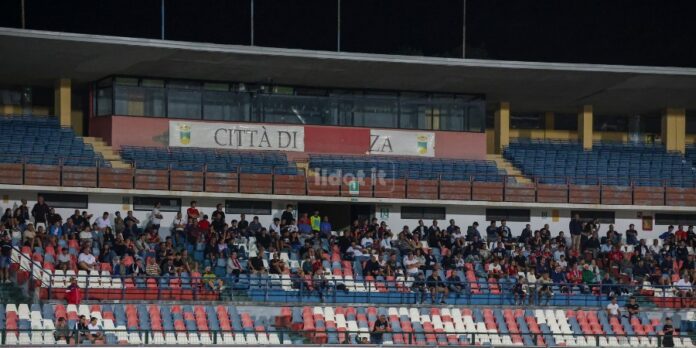 Stadio San Vito-Marulla (foto Michele De Marco) Stadio San Vito-Marulla (foto Michele De Marco)
