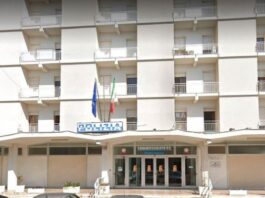 Blitz della Polizia a Paola: arresti e sequestro di armi e droga Blitz della Polizia a Paola arresti e sequestro di armi e droga