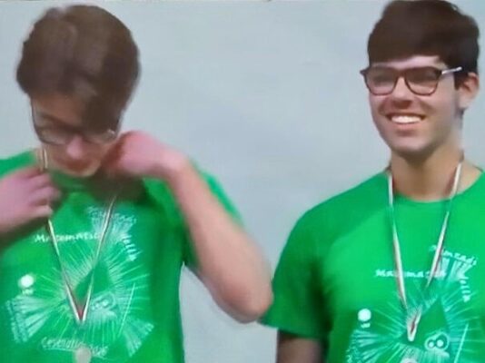 Rocco Pio Chiaravalloti, 17 anni e una passione fuori dal comune: la Matematica Rocco Pio Chiaravalloti