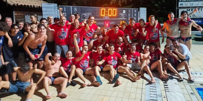 Smile Cosenza Pallanuoto maschile festa per la Serie B conquistata
