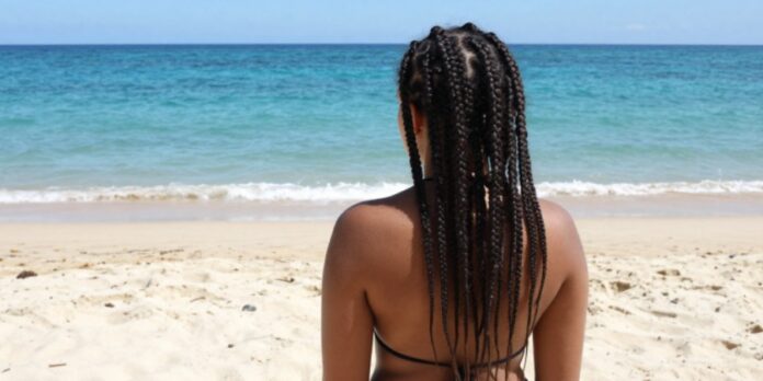 Tropea, il ritorno delle ordinanze del sindaco Macrì stop alle treccine afro Tropea, il ritorno delle ordinanze del sindaco Macrì stop alle treccine afro